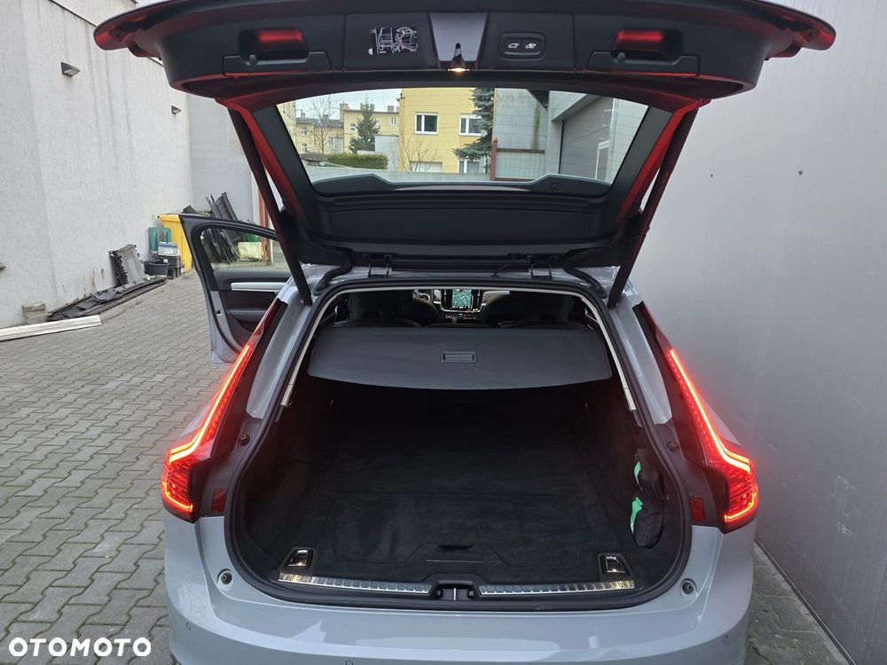 Volvo V90 T6 Recharge AWD Plus Dark - 27