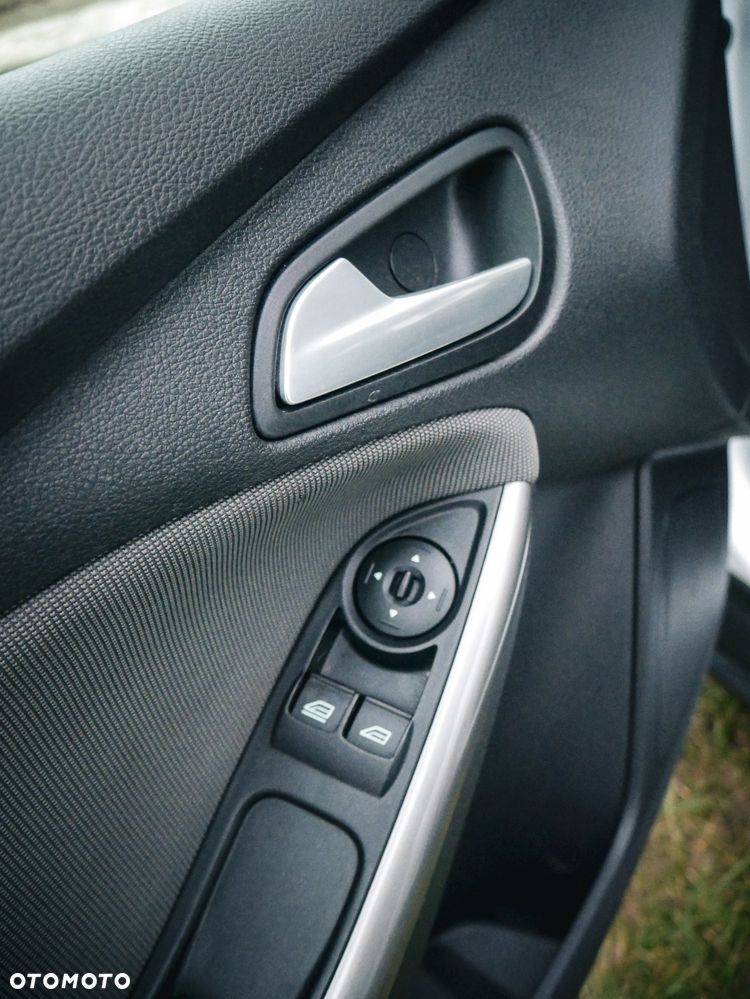 Ford Focus 1.6 TDCi DPF Trend - 18