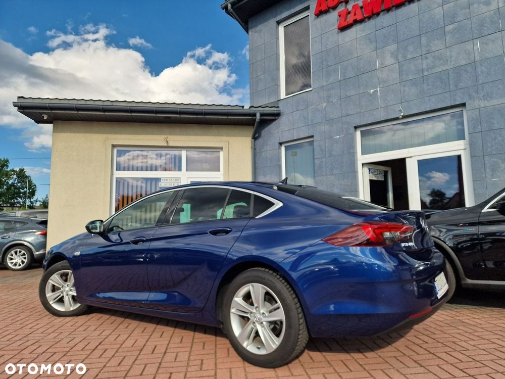 Opel Insignia - 8
