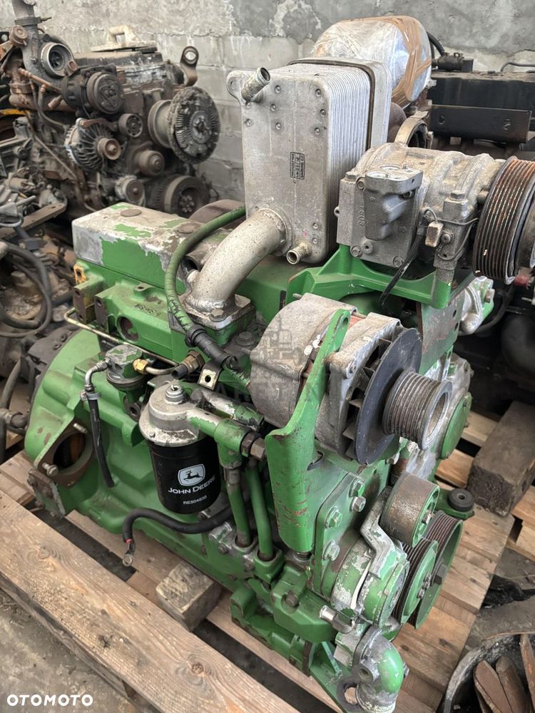 John Deere 3200, 3220, 3400 Silnik Słupek Blok Koło Zamachowe Kolektor Wał Wałek 4045HZ275 - 1