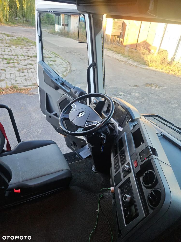Renault T480 - 18