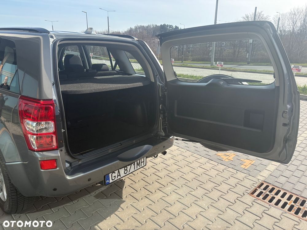 Suzuki Grand Vitara - 16