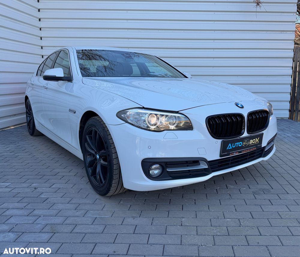 BMW Seria 5 520i Aut. - 9