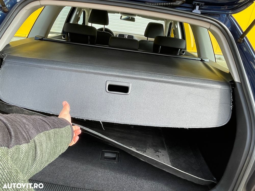 Volkswagen Golf 1.6 TDI 4Motion BlueMotion Technology Comfortline - 9