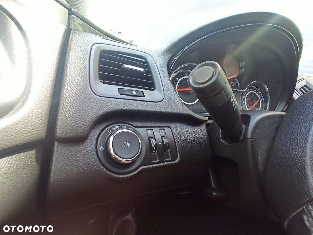 Opel Insignia 1.4 T Edition S&S - 25