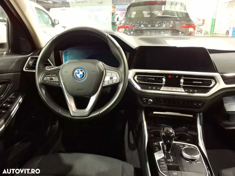BMW Seria 3 - 6