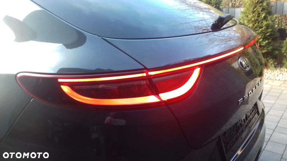 Kia ProCeed 1.4 T-GDI DCT7 OPF GT LINE - 25