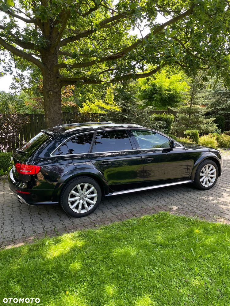 Audi A4 Allroad - 14
