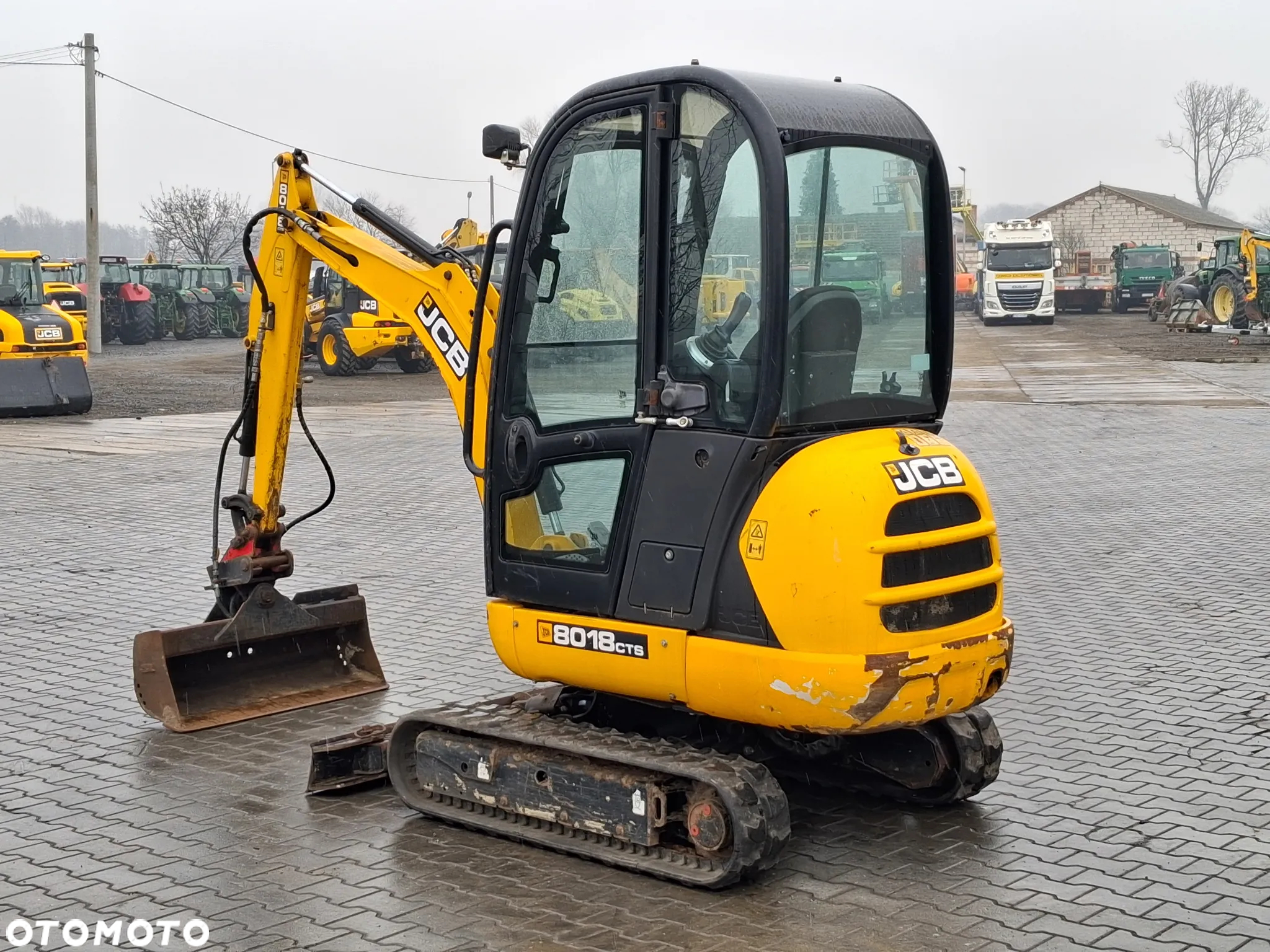 JCB 8018 CTS - 3