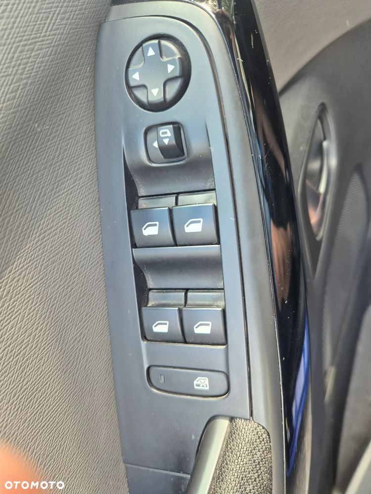 Citroën C4 Picasso 1.2 PureTech MoreLife - 18