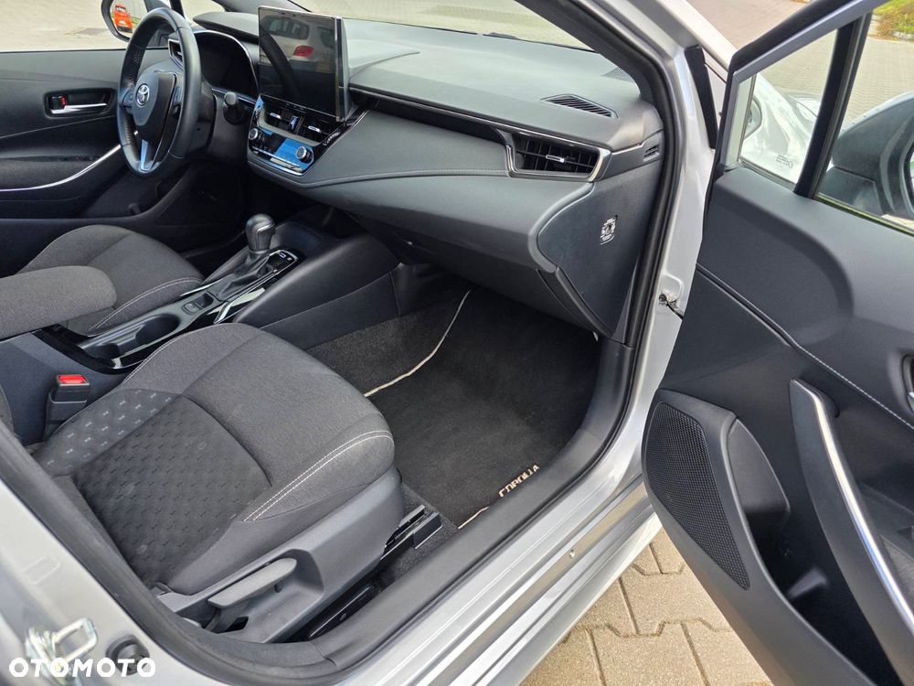 Toyota Corolla ver-1-8-hybrid-gpf-comfort - 15