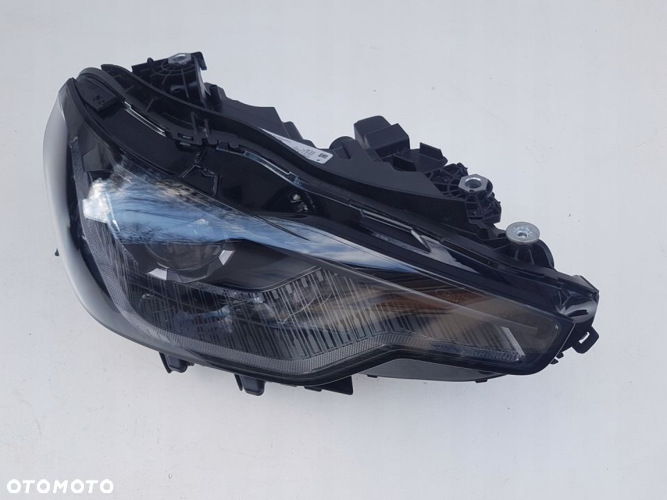 Bmw 2 M2 G42 2022- Full Led Prawa Idealna Oryginał 8083636 - 06
