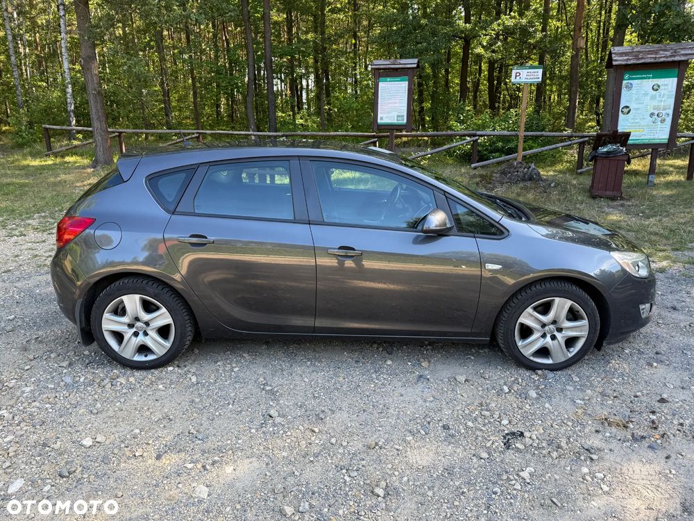 Opel Astra 1.7 CDTI Enjoy - 3