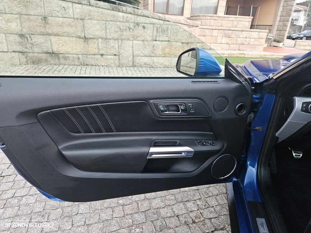 Ford Mustang 2.3 Eco Boost - 13