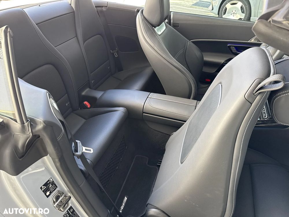 Mercedes-Benz SL 43 AMG MHEV - 21