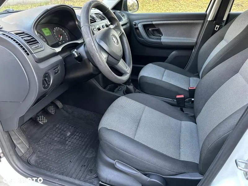 Skoda Fabia 1.6 TDI DPF Classic - 8