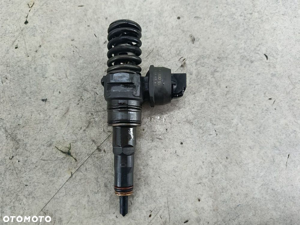POMPOWTRYSK SKODA OCTAVIA II 038130073AG  0414720215  BOSCH 1.9 TDI - 5