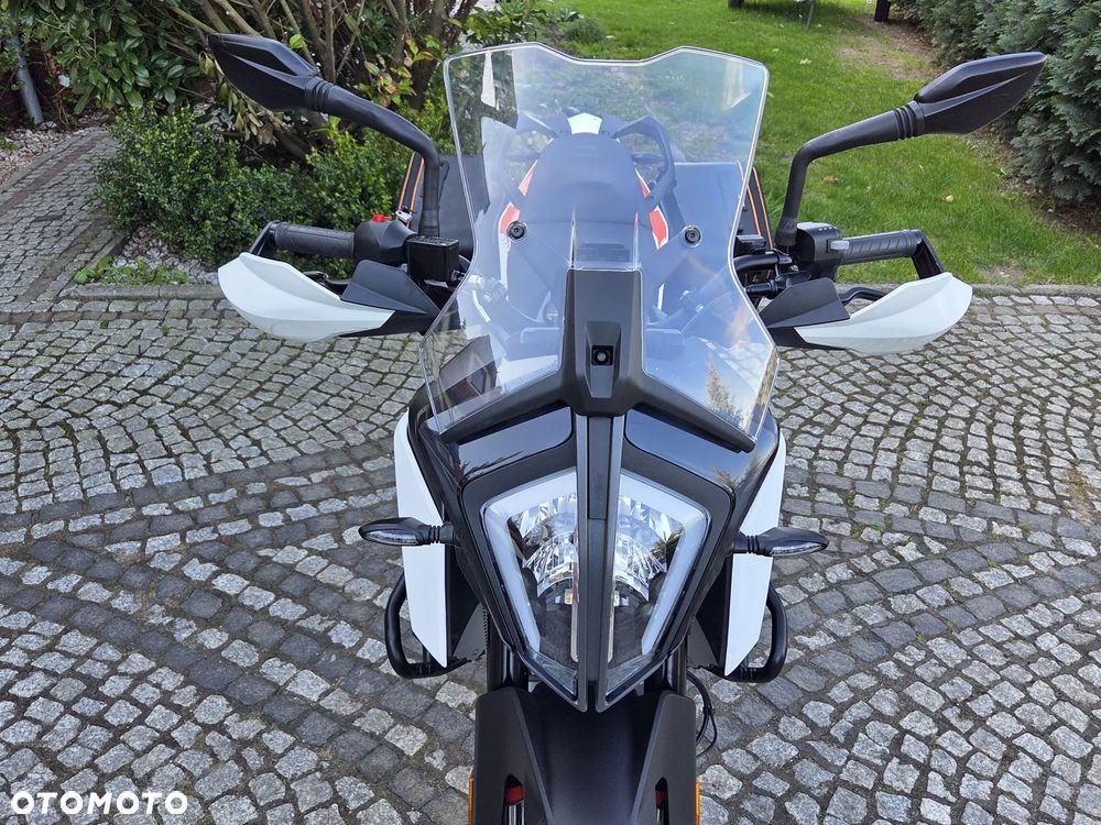 KTM Adventure - 28