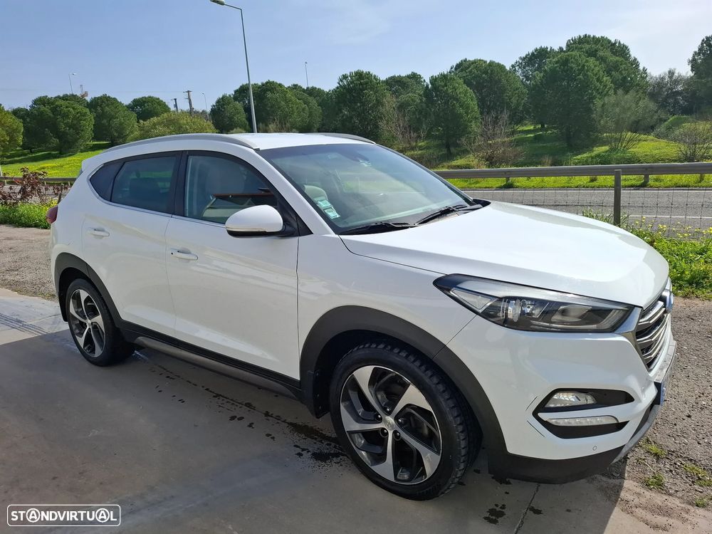 Hyundai Tucson 1.7 CRDi Executive - 3