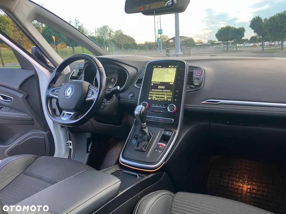 Renault Scenic - 6