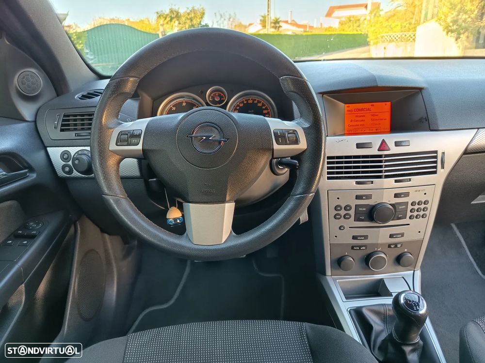 Opel Astra GTC 1.7 CDTI ecoFLEX - 13