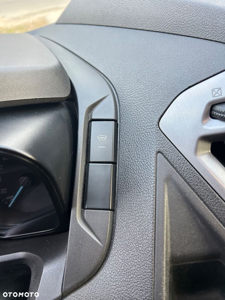 Ford Transit Custom L2H1 Long - 17