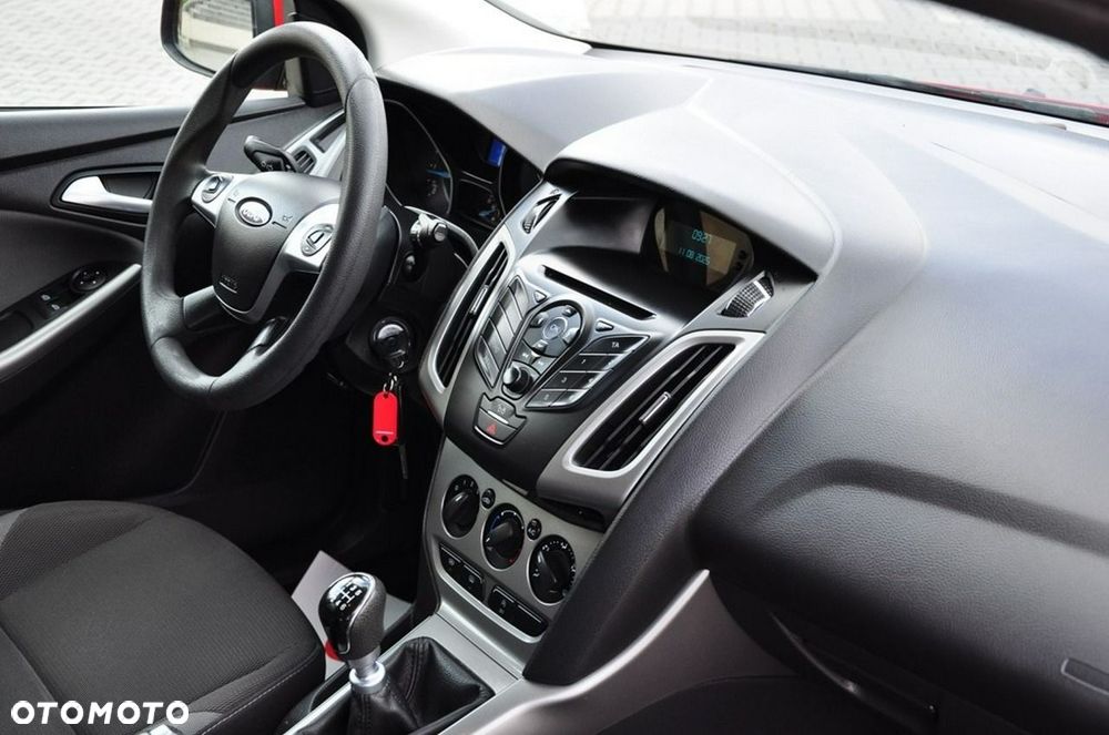 Ford Focus - 27