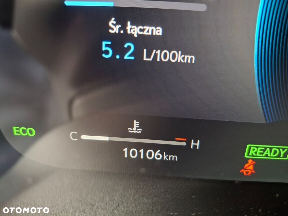 Lexus LBX 1.5 Hybrid Cool - 16