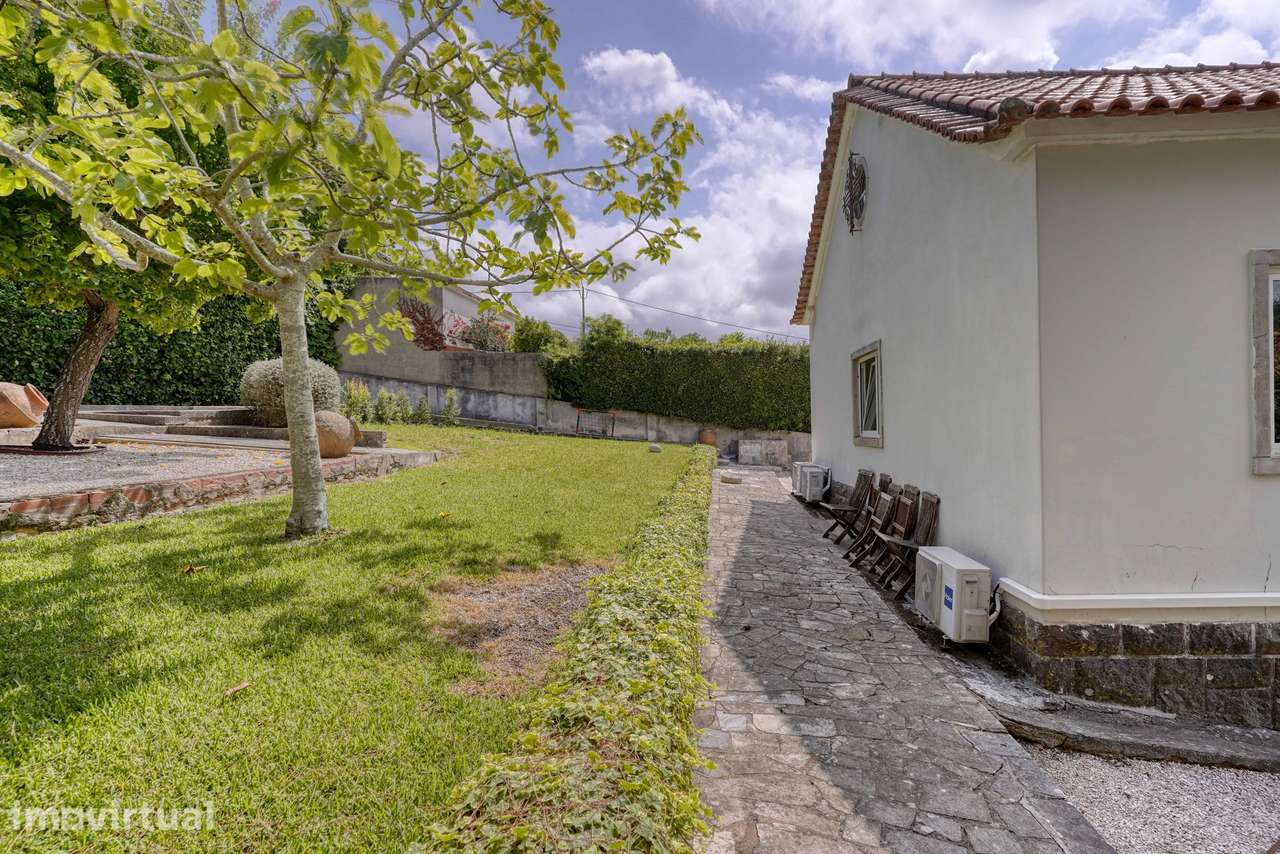 Moradia T4 com Jardim e Vista para Monserrate | Galamares, Sintra - Grande imagem: 4/60