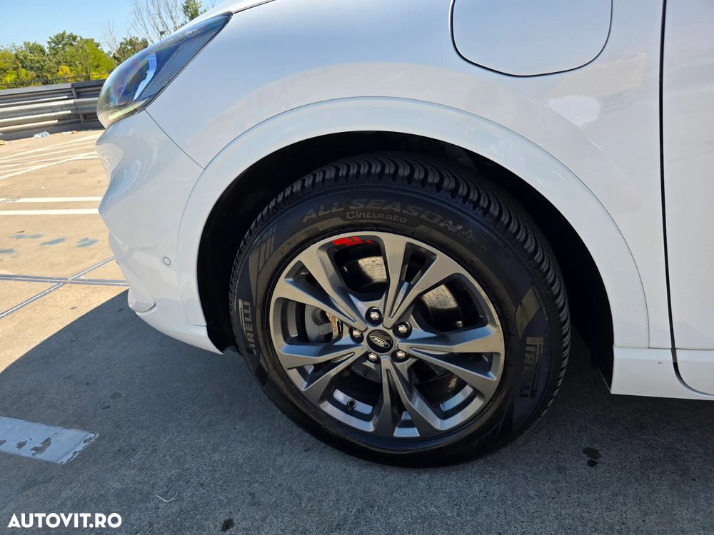 Ford Kuga 2.5 Duratec PHEV ST-LINE - 20