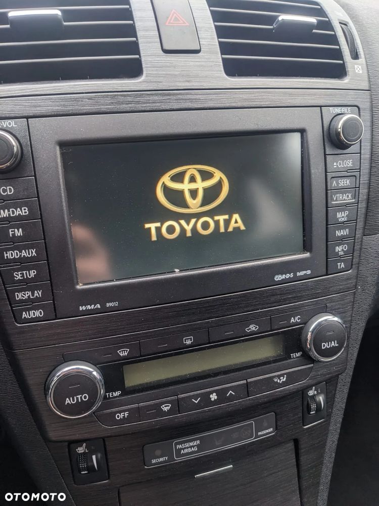 Toyota Avensis Combi 1.8 Edition - 33