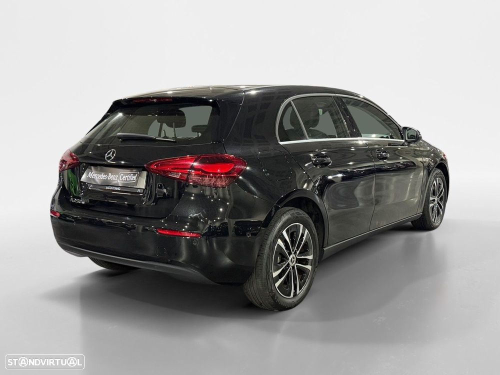 Mercedes-Benz A 250 e - 5
