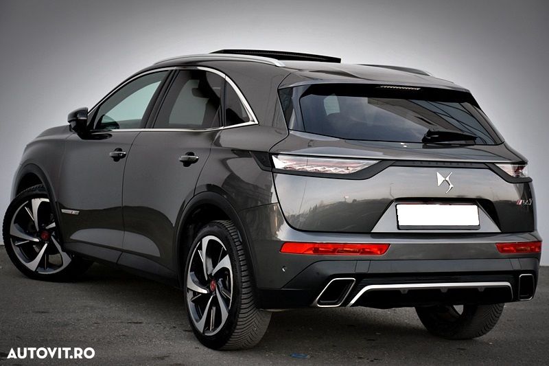 DS Automobiles DS 7 Crossback - 11