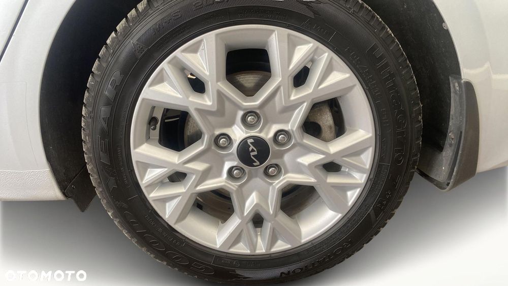 Kia Ceed 1.5 T-GDI M - 14