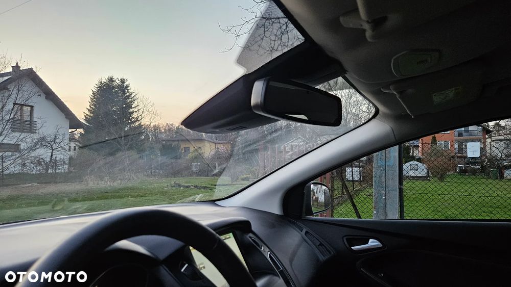 Ford Focus 1.0 EcoBoost Platinium X ASS - 17