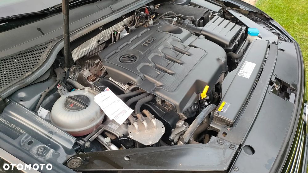 Volkswagen Passat 2.0 TDI SCR Elegance - 7