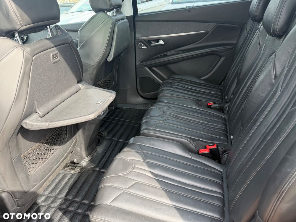 Peugeot 5008 2.0 HDi Allure 7os - 19