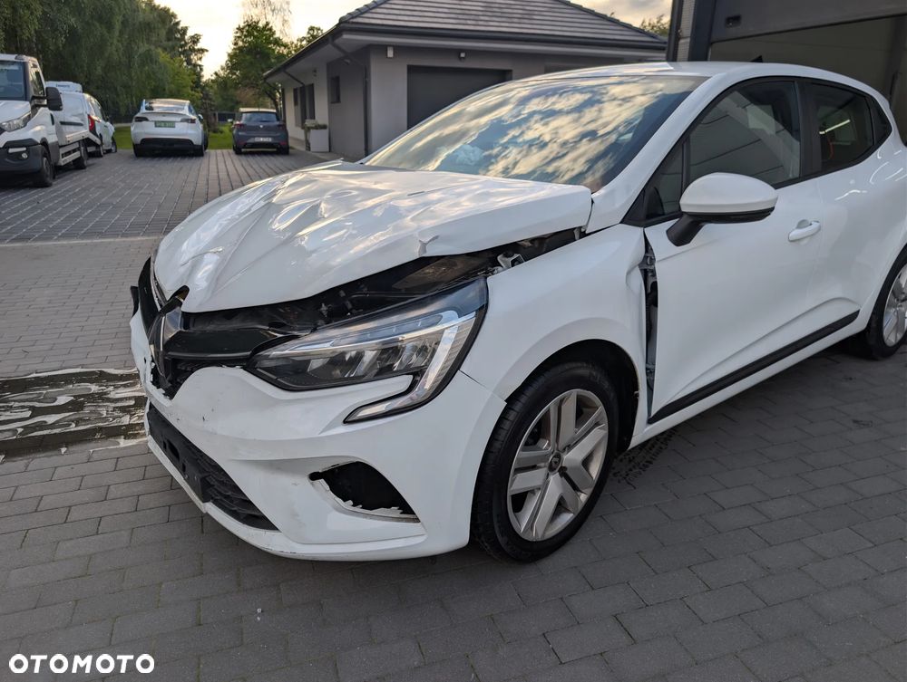 Renault Clio 1.0 TCe Techno - 9