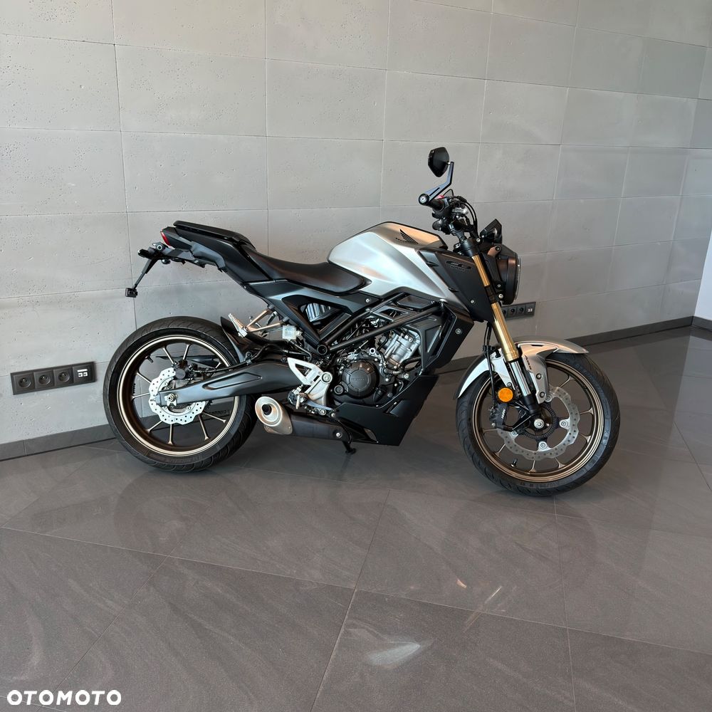 Honda CB - 2