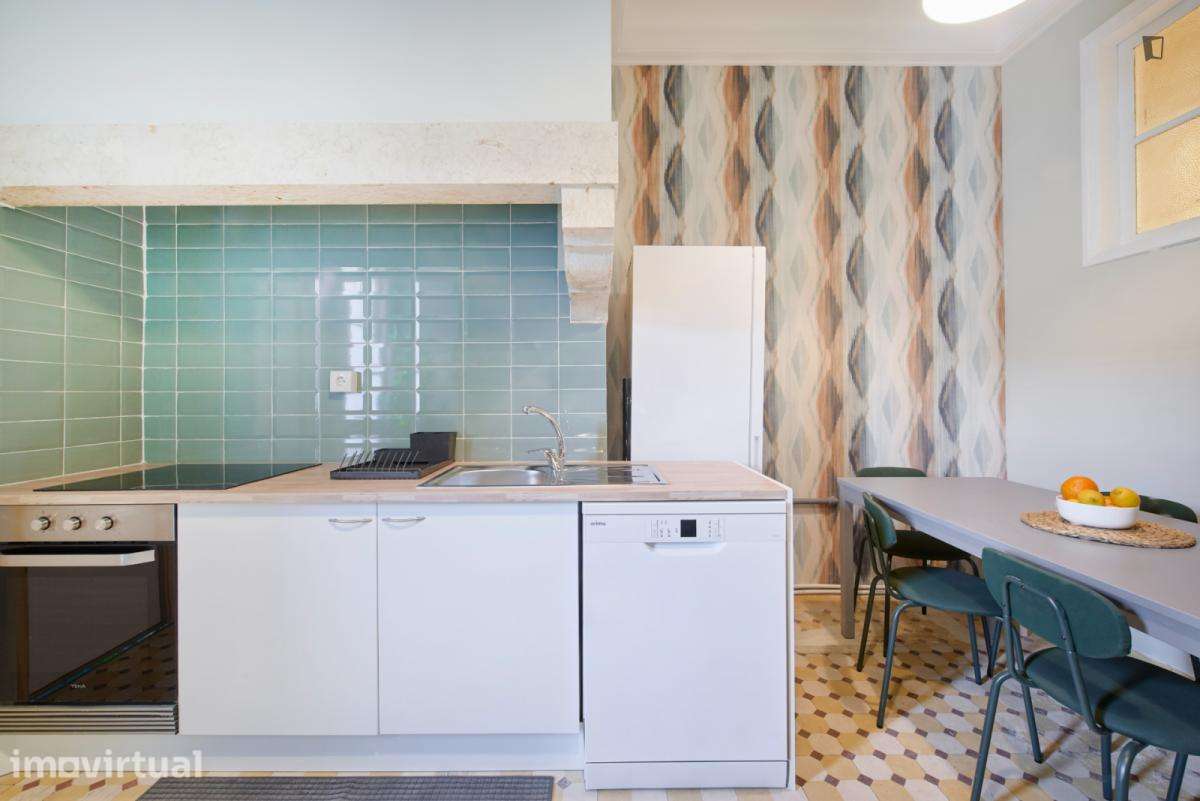 Quarto - localizado em Marquês de Pombal Lisbon - Grande imagem: 4/55