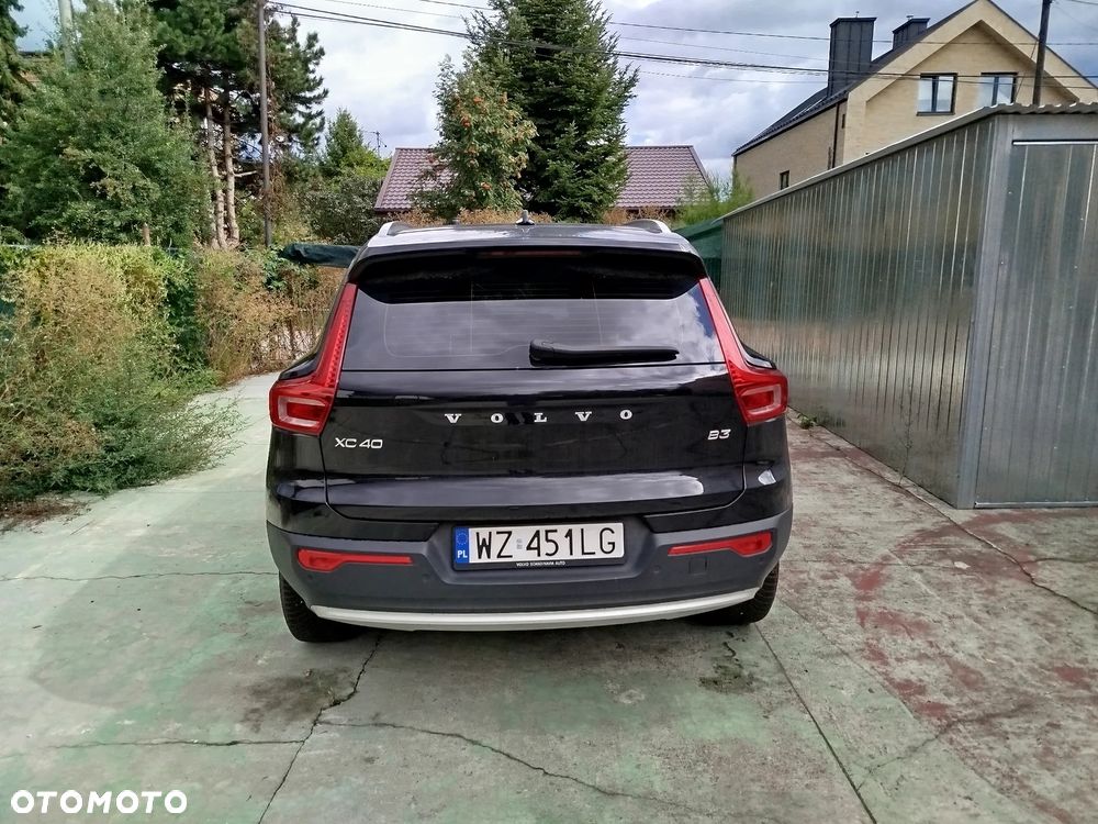 Volvo XC 40 B3 Core - 8