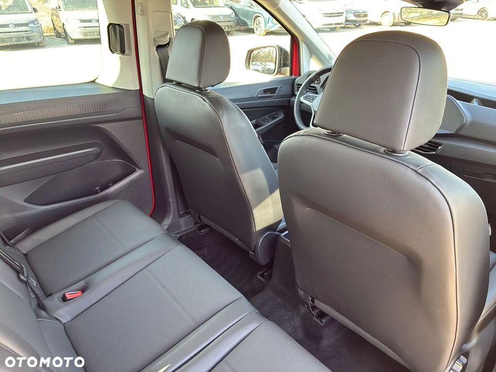 Volkswagen Caddy 2.0 TDI DSG - 17