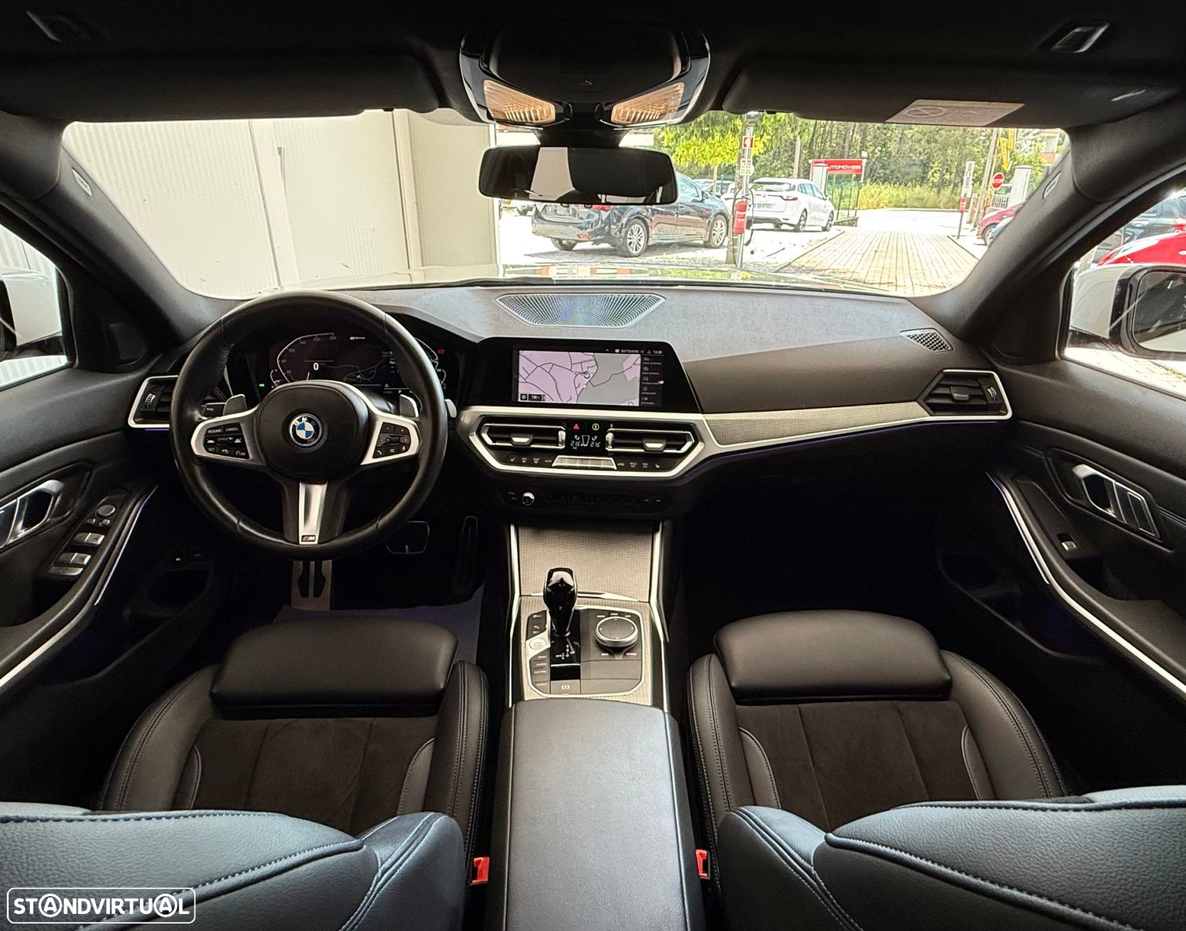 BMW 330 e Touring Pack M Auto - 15