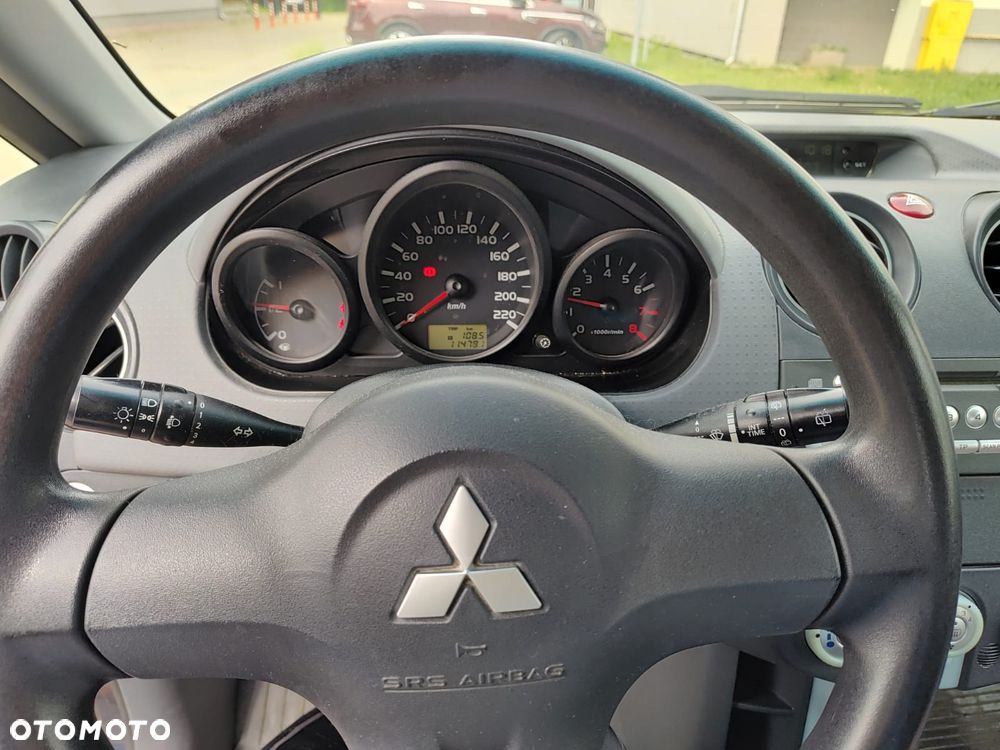 Mitsubishi Colt 1.3 Invite - 11