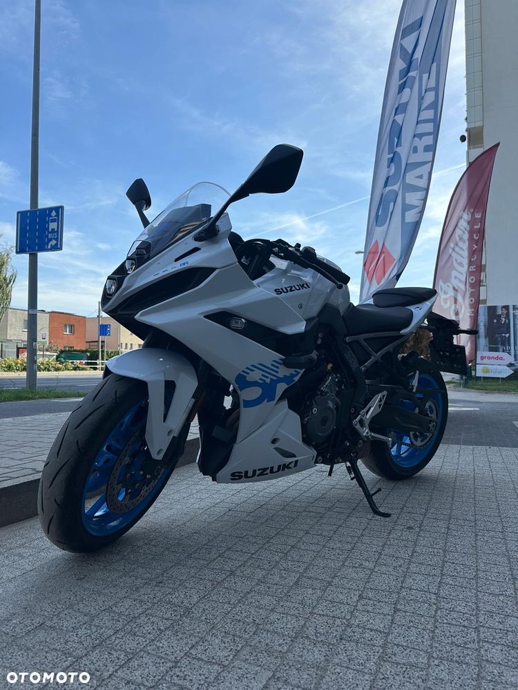 Suzuki GSX - 5