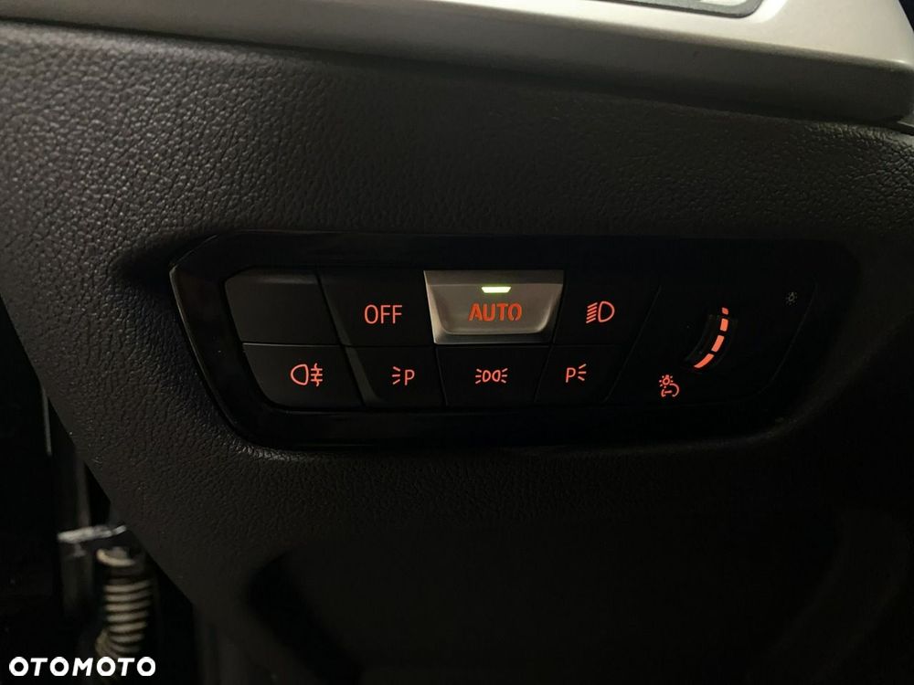 BMW Seria 3 - 38