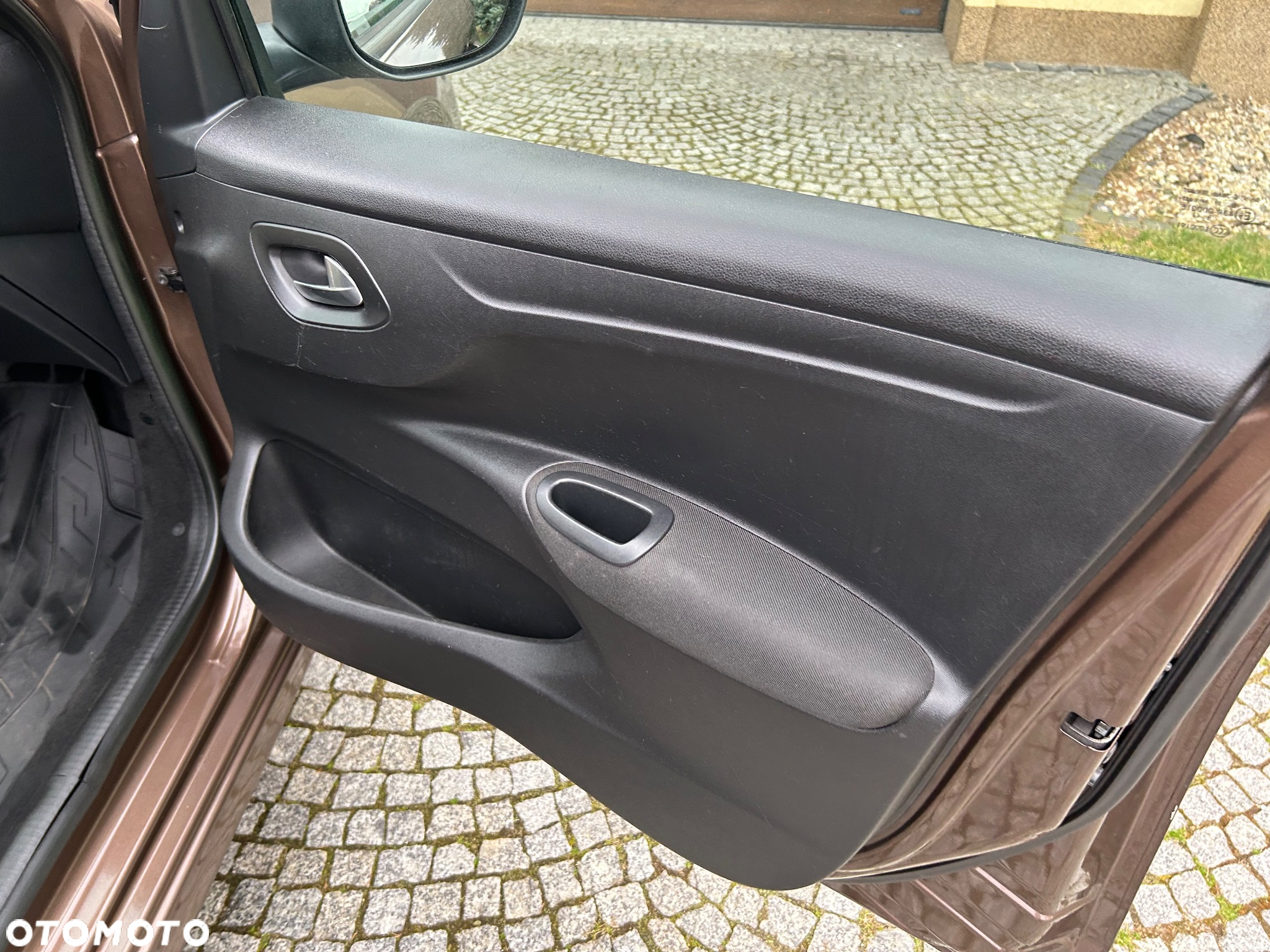 Peugeot 301 1.2 Pure Tech Active - 23
