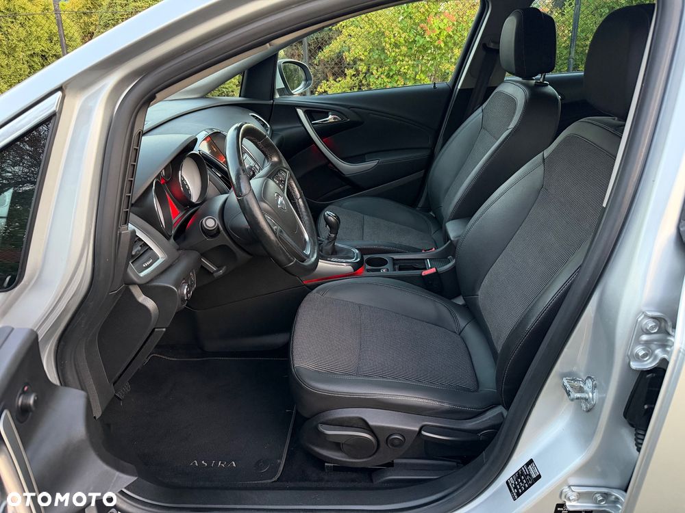 Opel Astra - 18