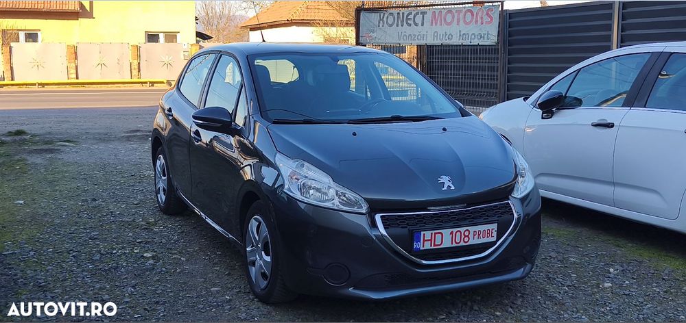 Peugeot 208 1.4 HDi FAP Style - 2