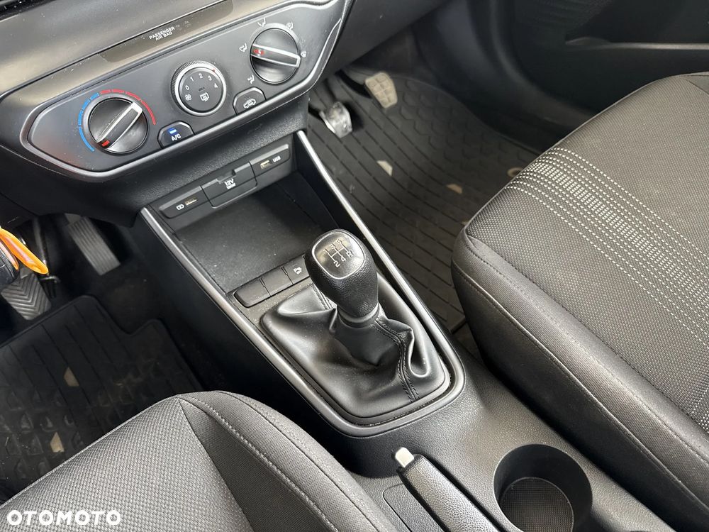 Hyundai i20 1.2 Classic Plus - 13